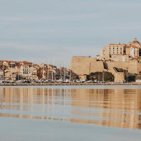 Calvi. T2 2/4 Personnes A 100 Metres De La Plage Διαμέρισμα Καλβί Εξωτερικό φωτογραφία